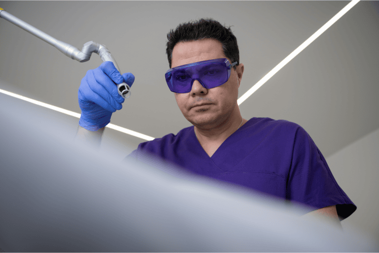 Dr. Didac Barco dermatólog especialista en láser